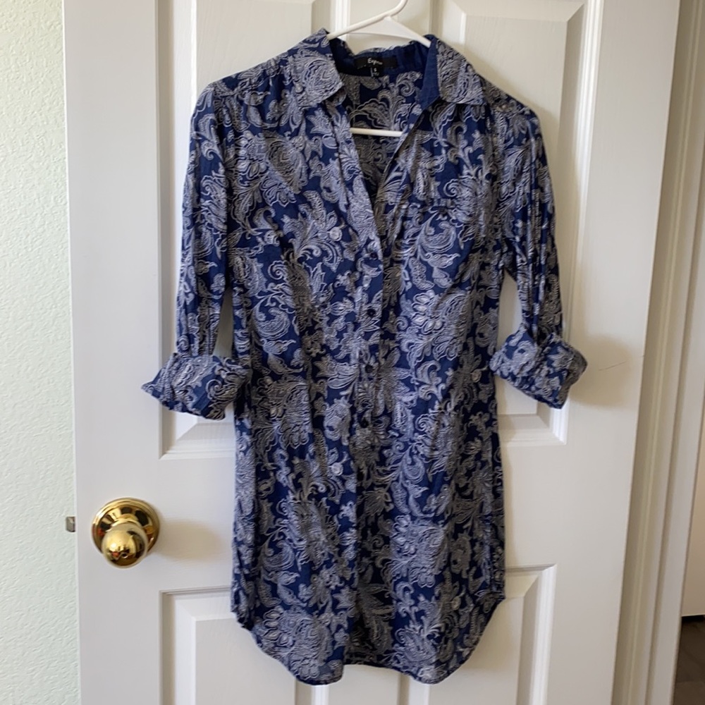 Navy and white tunic